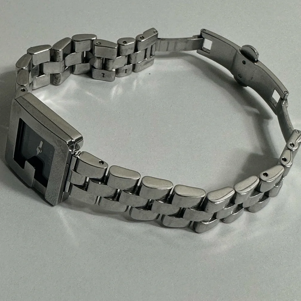 Gucci Watch - Picture 6 of 8